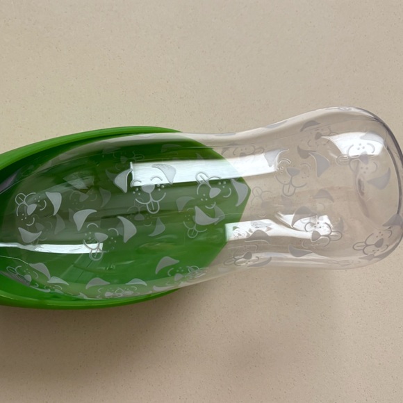 Top Paw Green Travel Pet Bottle - Picture 6 of 6